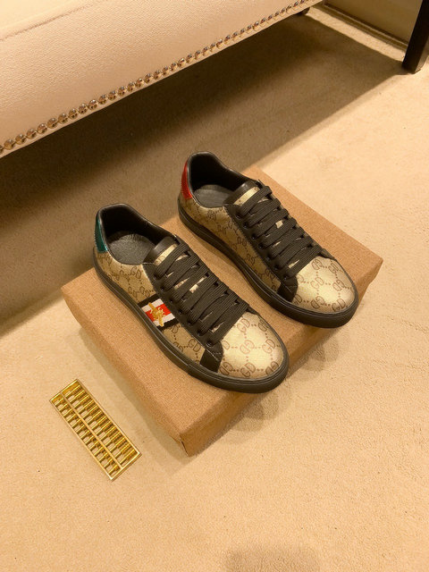 men gucci shoes-212